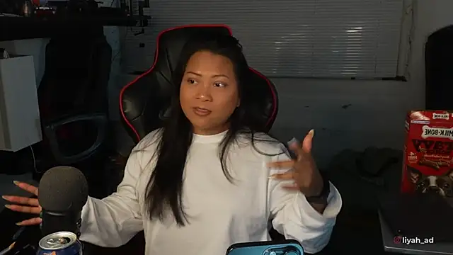 Bubbleliyah's cam snapshot