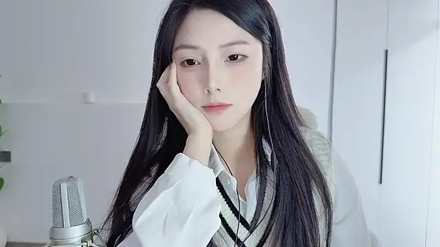 HaagenDazs_'s cam snapshot