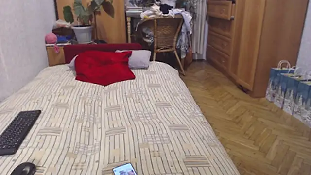 zarinafonliberman's cam snapshot