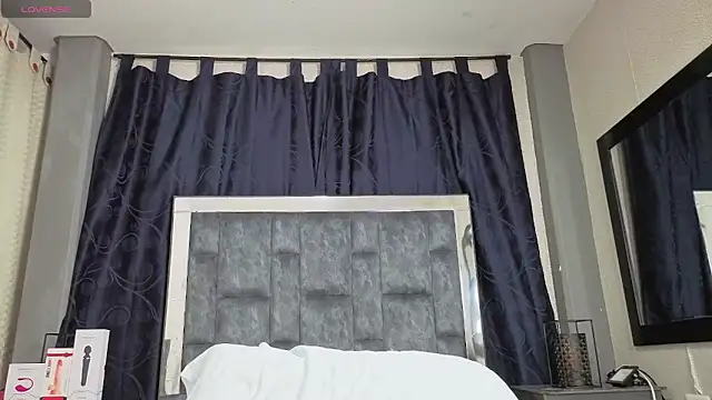 Effie_cooper's cam snapshot