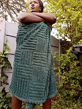 DarkQueen_94's cam snapshot