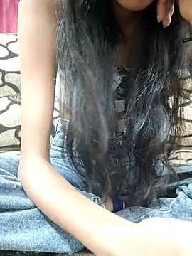 Its_me_Skyy's cam snapshot