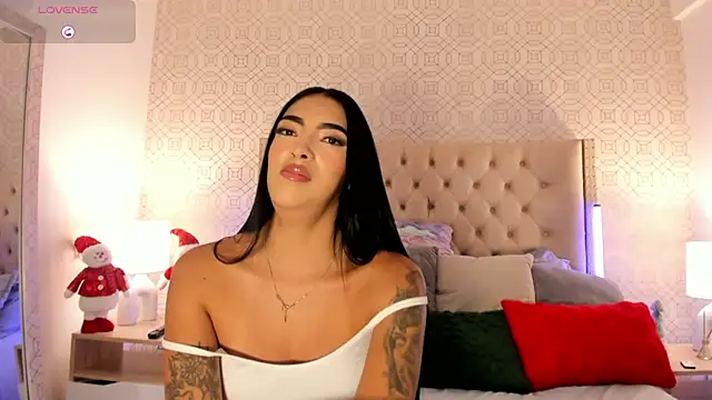 AriRobert_'s cam snapshot