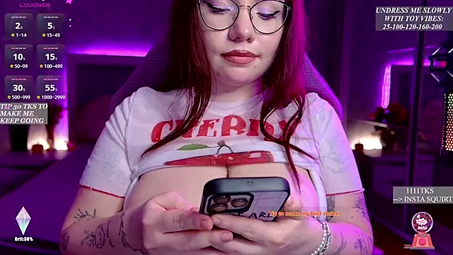 Your_Desirre's cam snapshot