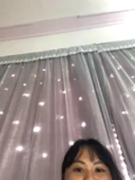 dovia-ba's cam snapshot