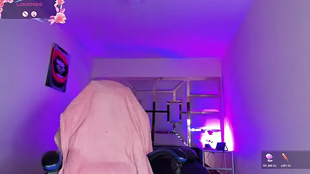 tamara_rouse1's cam snapshot