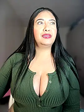 cami_ortiz__'s cam snapshot