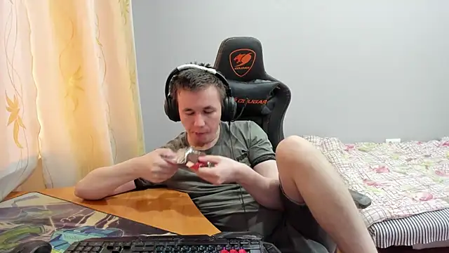 iliaskrislove live sex cam