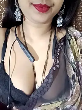 Aradhna_08's cam snapshot