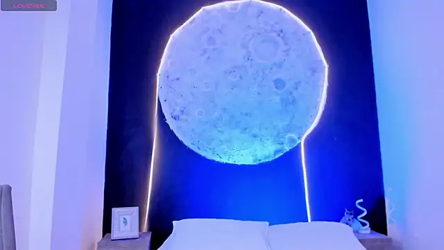 IvannaVolk_'s cam snapshot