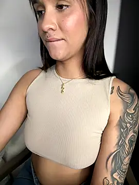 Isabella-Teen's cam snapshot