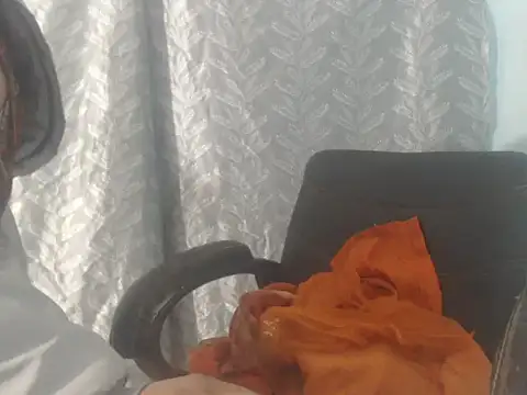 cute-priy's cam snapshot