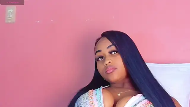 MySugarmoomy's cam snapshot