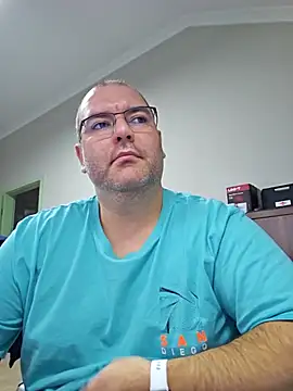 Andrew1900529 live sex cam