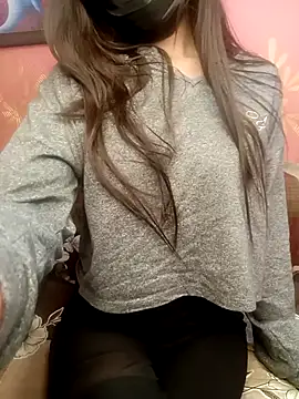 poojaji690's cam snapshot