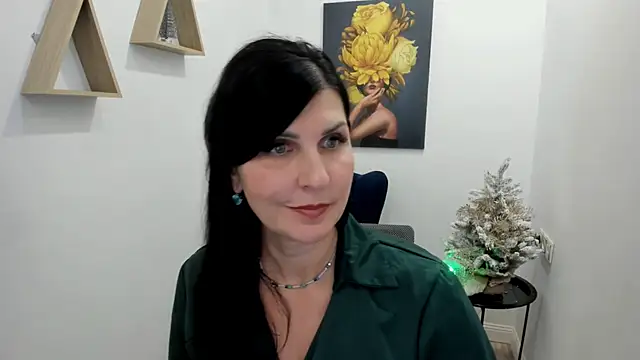 Moon_Veloure1's cam snapshot