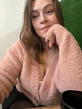 CrazyTori's cam snapshot