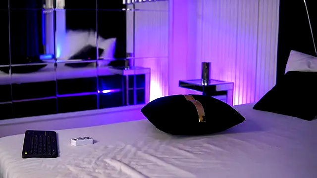 CelesteArden's cam snapshot