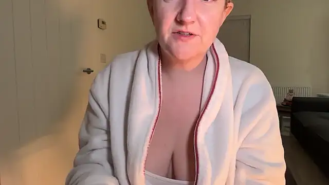 Rosie-leex's cam snapshot