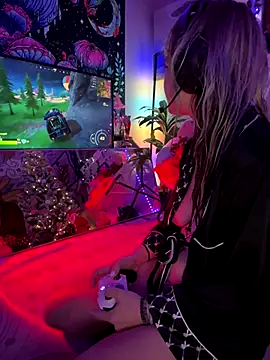 Cutiepiespanks live sex cam