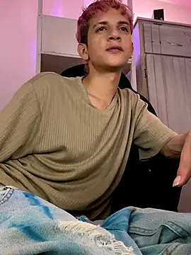 tylernova's cam snapshot