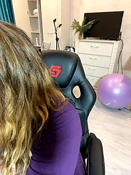 DienkaGreen's cam snapshot