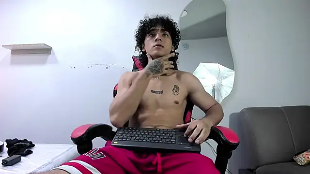 JackesTaylor's cam snapshot