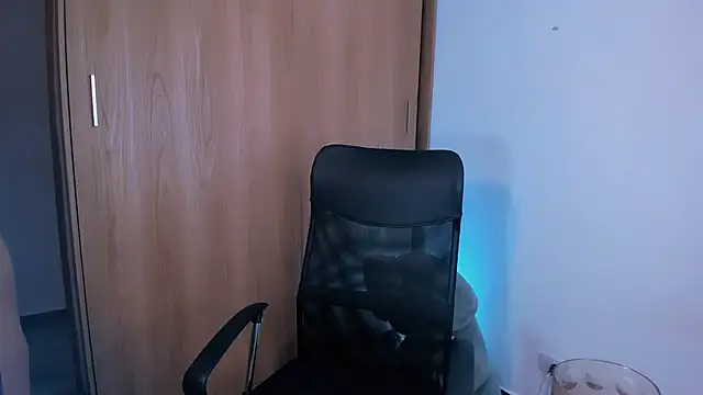 Zoe-star's cam snapshot