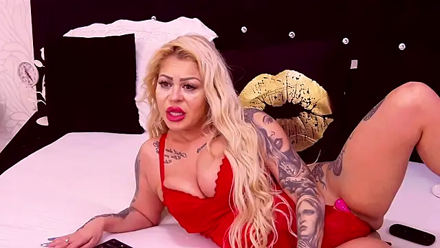 LorenaKartel's cam snapshot