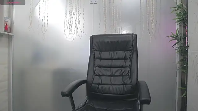 YaraXCox's cam snapshot