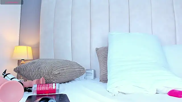 ScarletStarr's cam snapshot