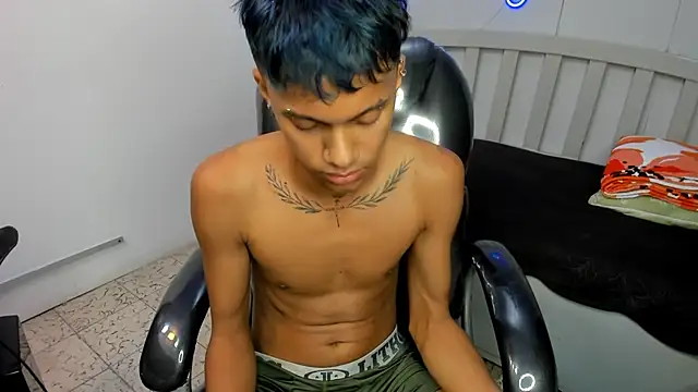 loistwink_ live sex cam