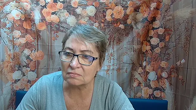 OlgaLuck's cam snapshot