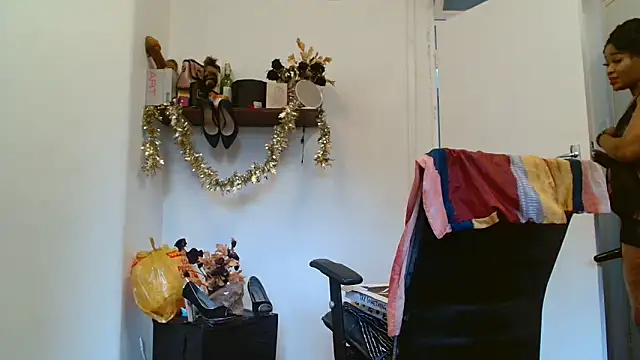 xTALLSEXYBUMx live sex cam