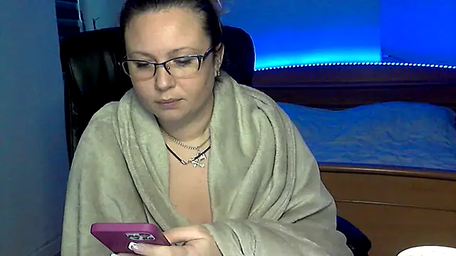 NERVOMOTINA's cam snapshot