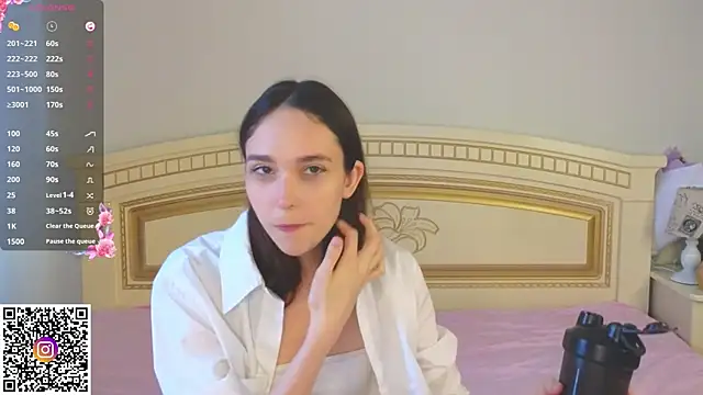 SoftieDream's cam snapshot