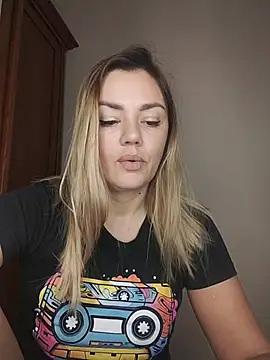 KrissSexi's cam snapshot