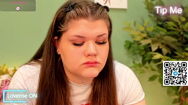 elle_one's cam snapshot