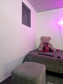 valerii_fox_69 live sex cam