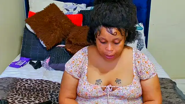 THESHORTQUEEN's cam snapshot