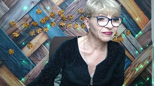 EllaBonito's cam snapshot