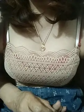 YiyinLy's cam snapshot