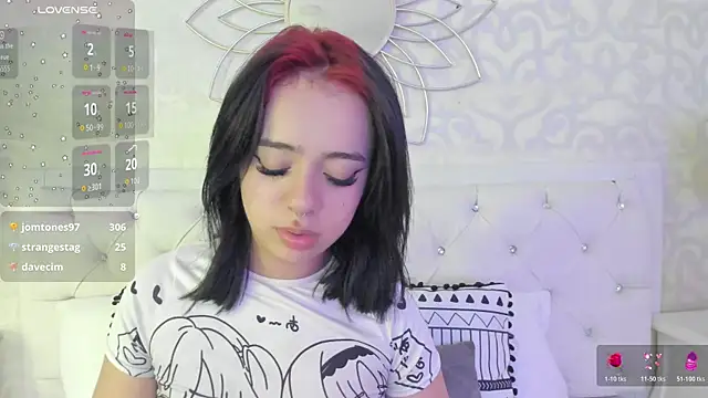 Cassie66_'s cam snapshot