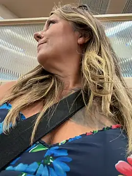 RubyInk's cam snapshot