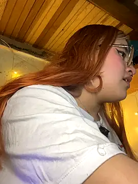 Sophia_Weest99 live sex cam