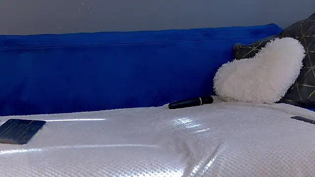 AnneHove's cam snapshot