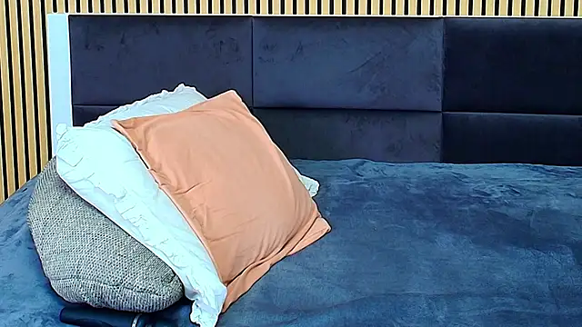 SweetTaya33's cam snapshot