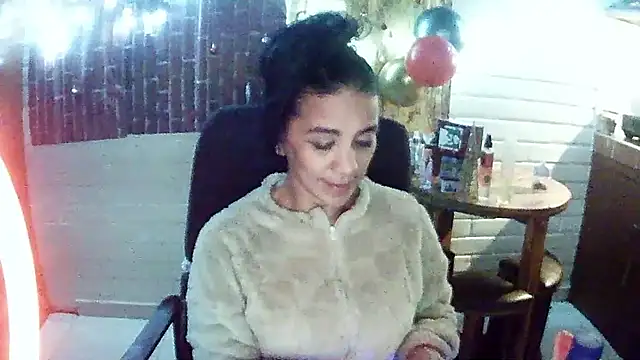 MiiaVelasquez's cam snapshot