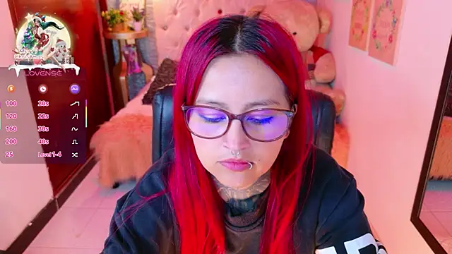 meghan_nill's cam snapshot