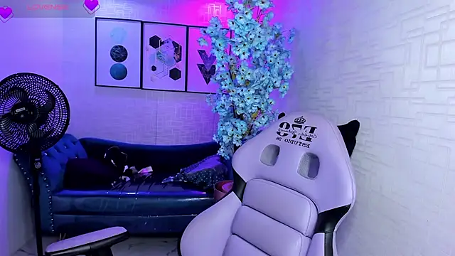 Theia_moon's cam snapshot